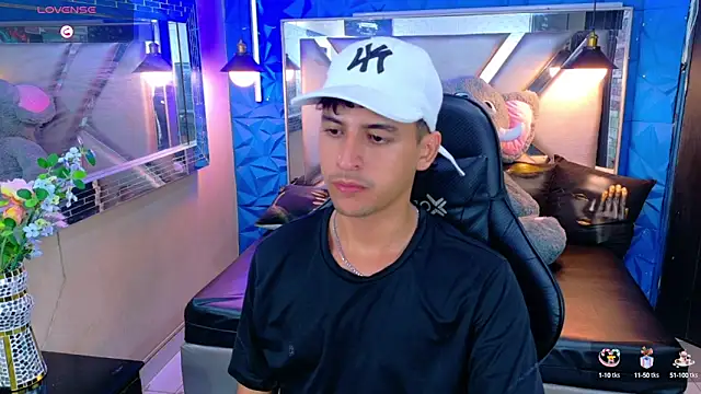 Snapshot of Alan_Del_Reyx chatting on September 2025 07:30:02 AM Alan Del Reyx online show from September 2025 07:30:02 AM