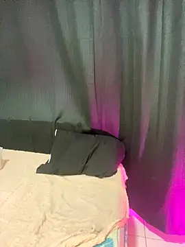 Lady Dirty444 online show from October 2025 12:24:01 AM