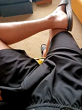 Snapshot of Jose20moro chatting on December 2025 01:50:02 PM Jose20moro online show from December 2025 01:50:02 PM