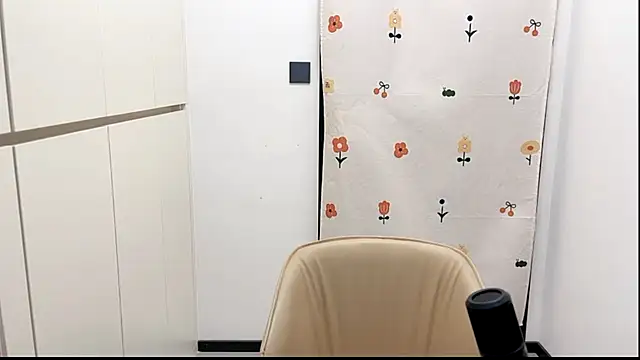 Rosalind xixi online show from October 2025 02:36:02 AM