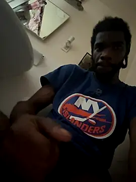 BigBDMari online show from September 2025 10:13:01 PM