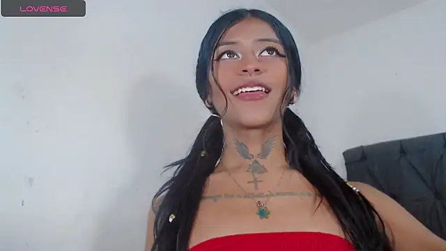 deborahotts online show from November 2025 05:23:02 PM