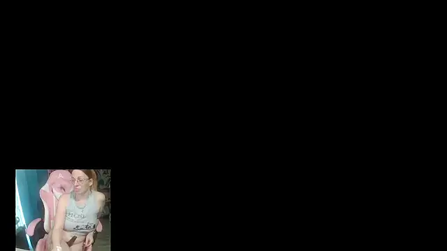 rubystrip online show from November 2025 01:01:02 PM