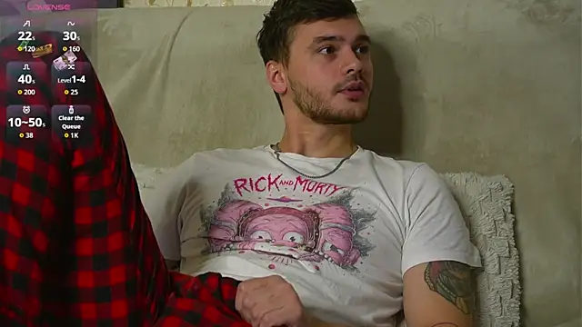 johnstoneisland online show from October 2025 06:51:02 PM