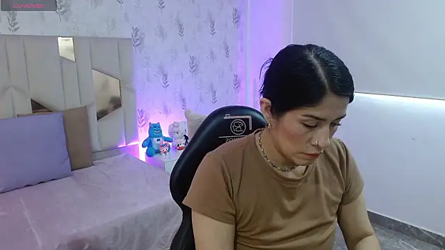 BLUE TAY1 online show from January 2026 07:11:01 PM