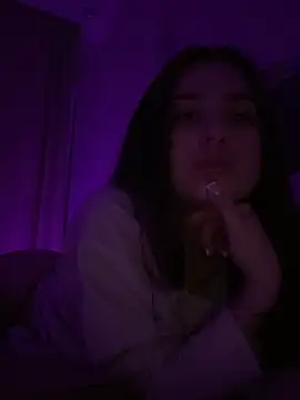 Snapshot of BendmeMood chatting on January 2026 04:04:01 AM BendmeMood online show from January 2026 04:04:01 AM