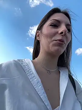 kittyCarrol online show from September 2025 10:18:01 AM