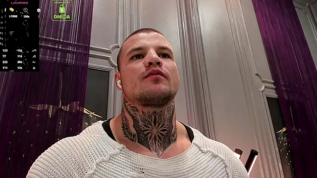 Snapshot of OliverSport chatting on January 2025 03:35:02 PM OliverSport online show from January 2025 03:35:02 PM