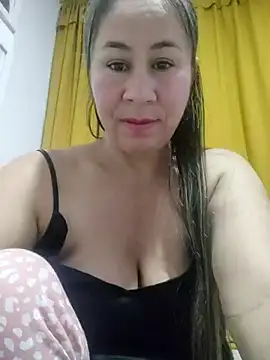 Snapshot of Nala1986 chatting on November 2025 11:37:02 PM Nala1986 online show from November 2025 11:37:02 PM