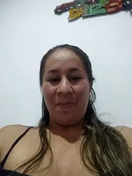 Snapshot of Nala1986 chatting on November 2025 02:00:01 AM Nala1986 online show from November 2025 02:00:01 AM