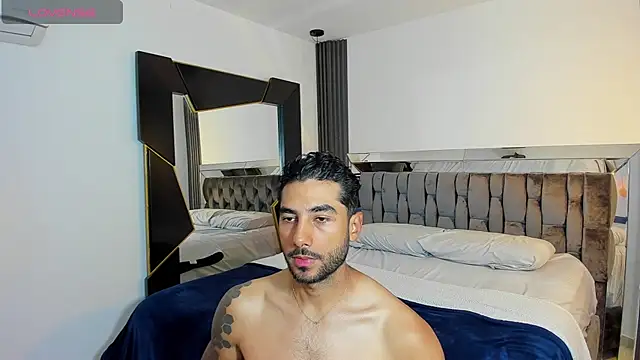 MARC THOMPSON  online show from November 2025 03:56:02 PM