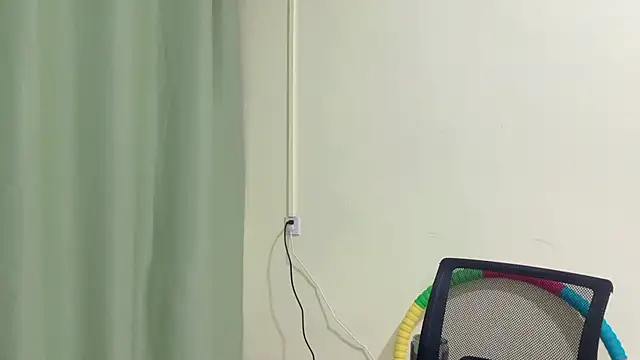 Snapshot of Nicole-13 chatting on January 2026 08:08:01 AM Nicole-13 online show from January 2026 08:08:01 AM