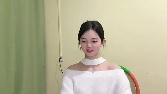 Snapshot of Nicole-13 chatting on February 2026 01:47:01 PM Nicole-13 online show from February 2026 01:47:01 PM