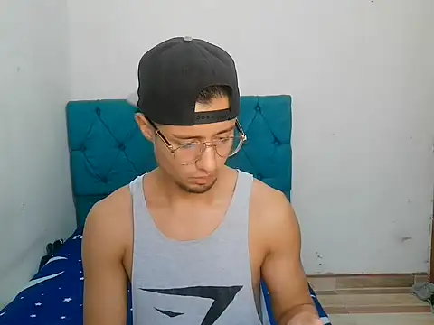 sebasbabyhot online show from June 2026 04:49:02 PM