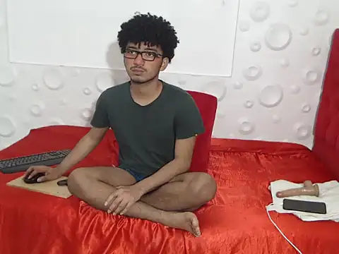 felipecams123 online show from September 2025 01:10:01 AM