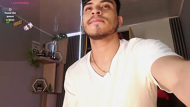 Bastian MCcormick online show from November 2025 12:40:01 PM