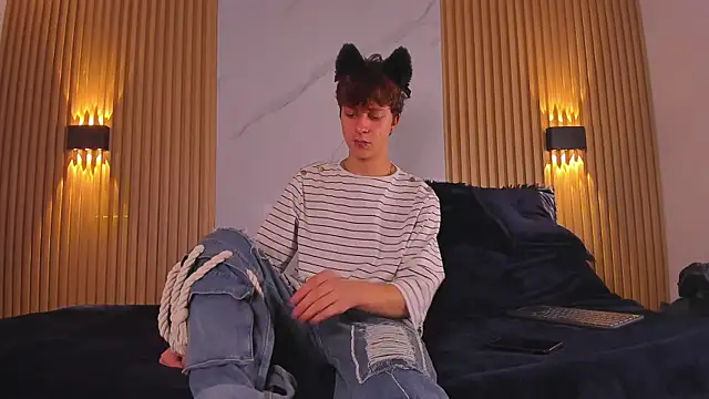 Snapshot of IM_DAREN chatting on November 2025 03:07:01 AM IM DAREN online show from November 2025 03:07:01 AM