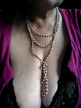 Troiavaca online show from November 2025 01:43:01 PM