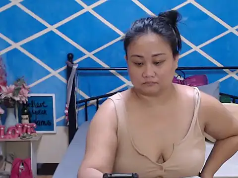 jengrey online show from September 2025 11:04:01 AM