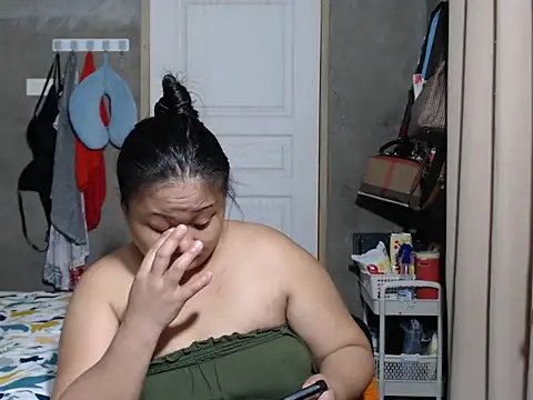 jengrey online show from November 2025 02:50:02 AM