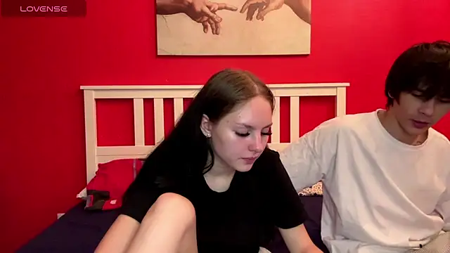 Snapshot of flowerscouple chatting on September 2025 04:06:01 AM flowerscouple online show from September 2025 04:06:01 AM