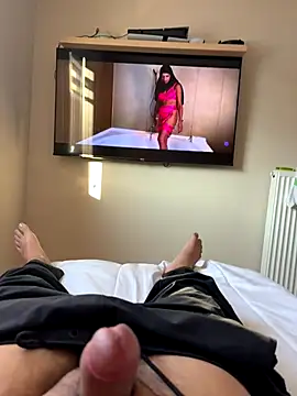 imed692 online show from January 2026 02:10:02 PM