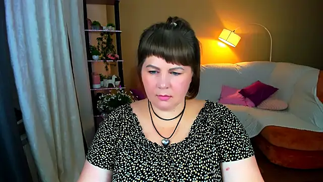 CrystaalStaar online show from September 2025 07:24:02 PM