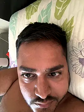 blrguychub online show from September 2025 04:12:02 AM