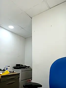 geimos36 online show from November 2025 05:55:02 PM