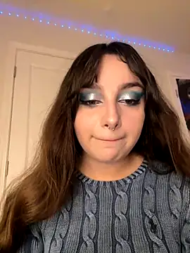 Snapshot of CharmingMaddie chatting on September 2025 02:55:02 AM CharmingMaddie online show from September 2025 02:55:02 AM