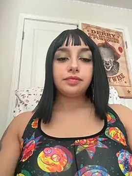 Snapshot of CharmingMaddie chatting on September 2025 04:31:02 PM CharmingMaddie online show from September 2025 04:31:02 PM