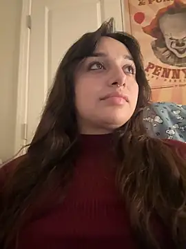 Snapshot of CharmingMaddie chatting on November 2025 06:15:01 AM CharmingMaddie online show from November 2025 06:15:01 AM