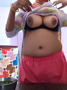 Love-pari077 online show from October 2025 01:03:02 PM