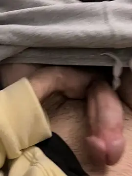 Frankieyyy1 online show from February 2026 05:52:01 PM