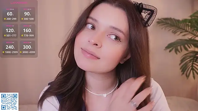 Snapshot of BlissHey chatting on October 2025 03:46:02 PM BlissHey online show from October 2025 03:46:02 PM