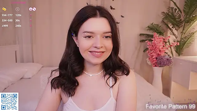 Snapshot of BlissHey chatting on December 2025 03:18:02 PM BlissHey online show from December 2025 03:18:02 PM