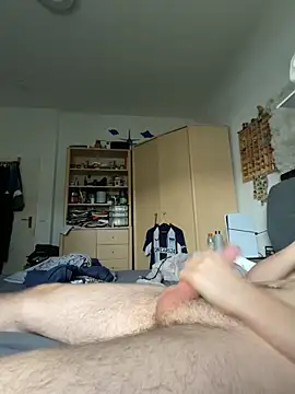 xmilolivex online show from December 2025 08:21:01 AM