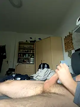 xmilolivex online show from December 2025 01:18:02 PM