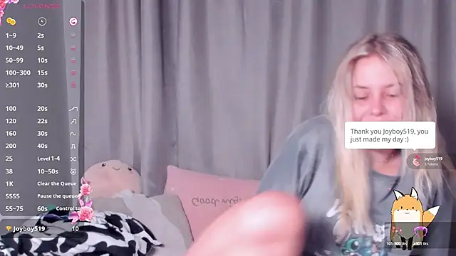 AngelAnty online show from September 2025 04:06:02 PM