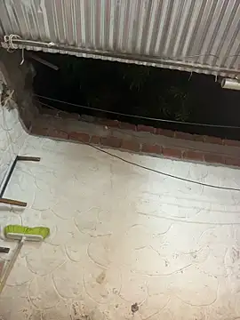 Snapshot of Rouse-Antonella chatting on November 2025 05:09:01 AM Rouse-Antonella online show from November 2025 05:09:01 AM