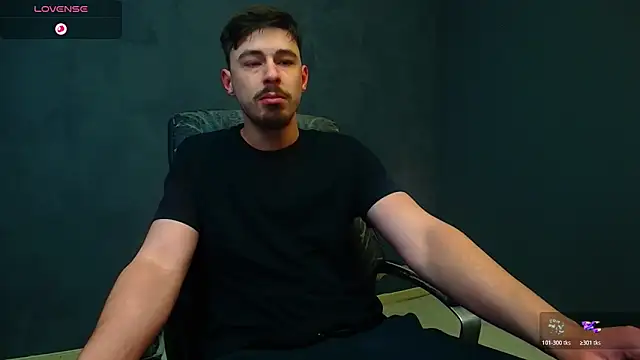 EnzoRace online show from November 2025 05:40:02 AM