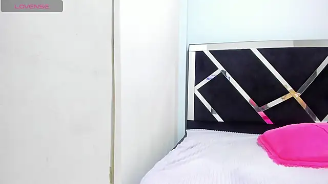 Snapshot of iisabella_noa chatting on October 2025 05:50:02 PM iisabella noa online show from October 2025 05:50:02 PM