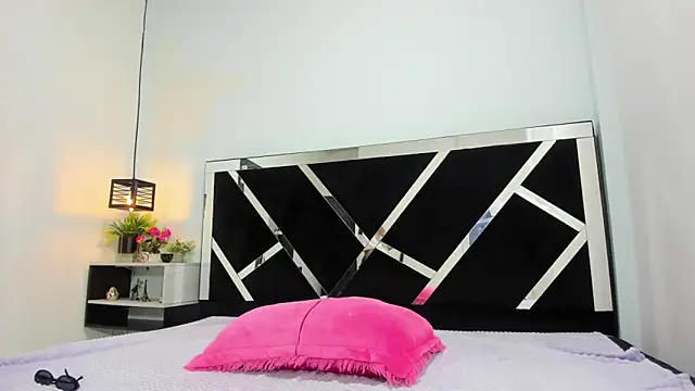 Snapshot of iisabella_noa chatting on January 2026 12:54:02 PM iisabella noa online show from January 2026 12:54:02 PM