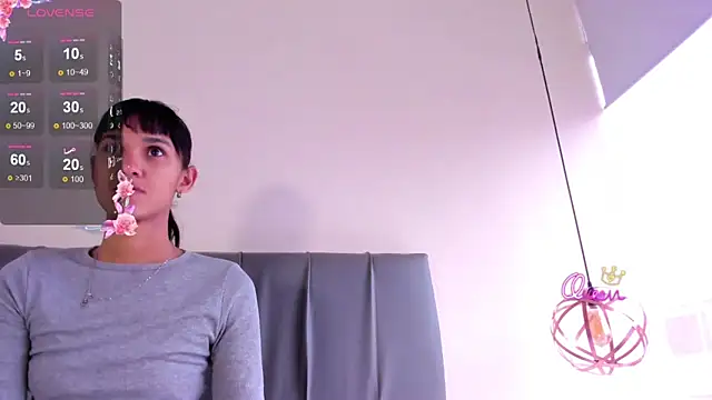 Snapshot of iisabella_noa chatting on February 2026 12:12:01 PM iisabella noa online show from February 2026 12:12:01 PM