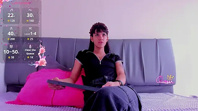 Snapshot of iisabella_noa chatting on February 2026 04:18:01 PM iisabella noa online show from February 2026 04:18:01 PM