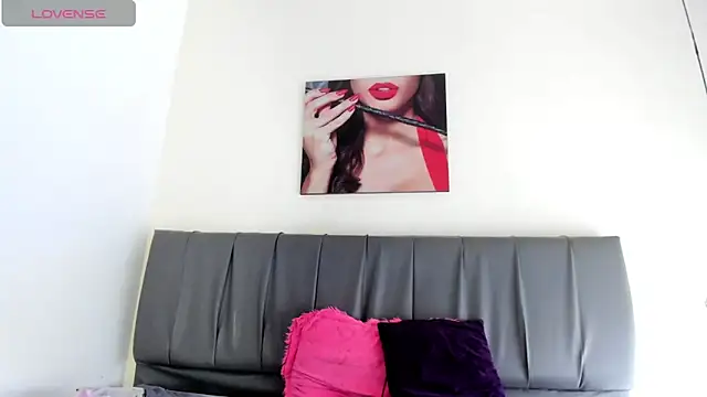 Snapshot of iisabella_noa chatting on May 2026 12:56:01 PM iisabella noa online show from May 2026 12:56:01 PM