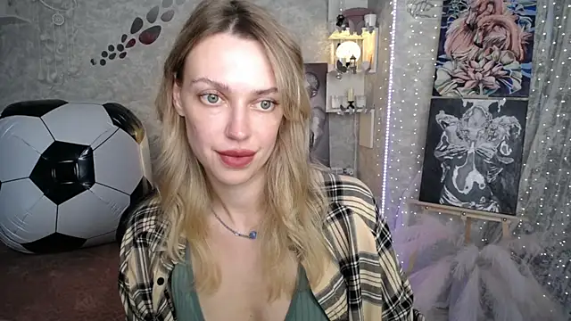 NickyAdamidi online show from June 2026 04:22:01 PM