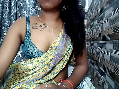 HOT AARVI11 online show from October 2025 03:24:02 PM