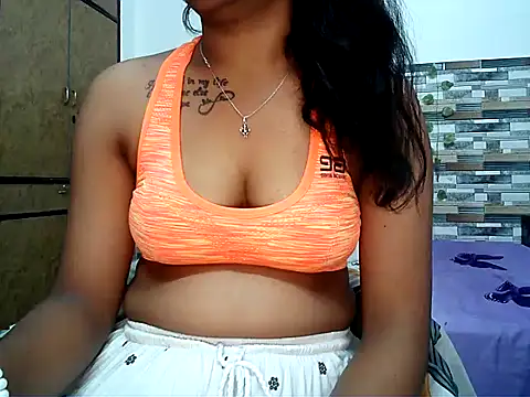 HOT AARVI11 online show from November 2025 04:29:02 PM