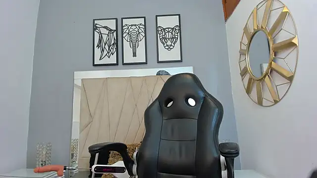 owen  johnson online show from October 2025 12:28:01 PM